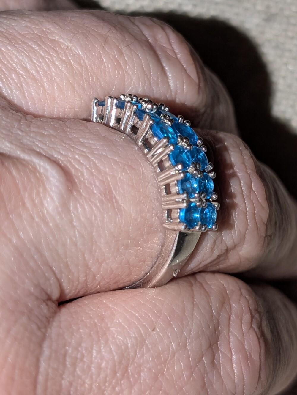 JJTV Blue Neon Apatite Rhodium Over Sterling Silver Ring 1.27ctw size 9 3/4